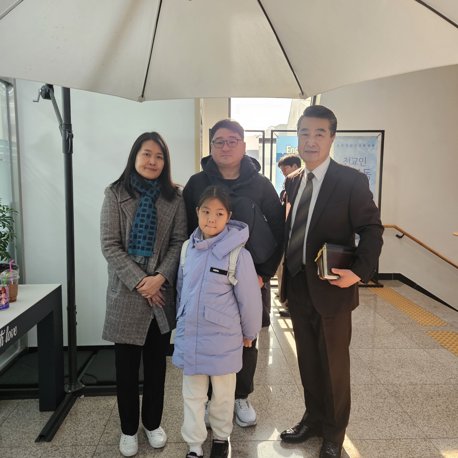 구태회 신유진성도가정(자녀 구하엘).jpg